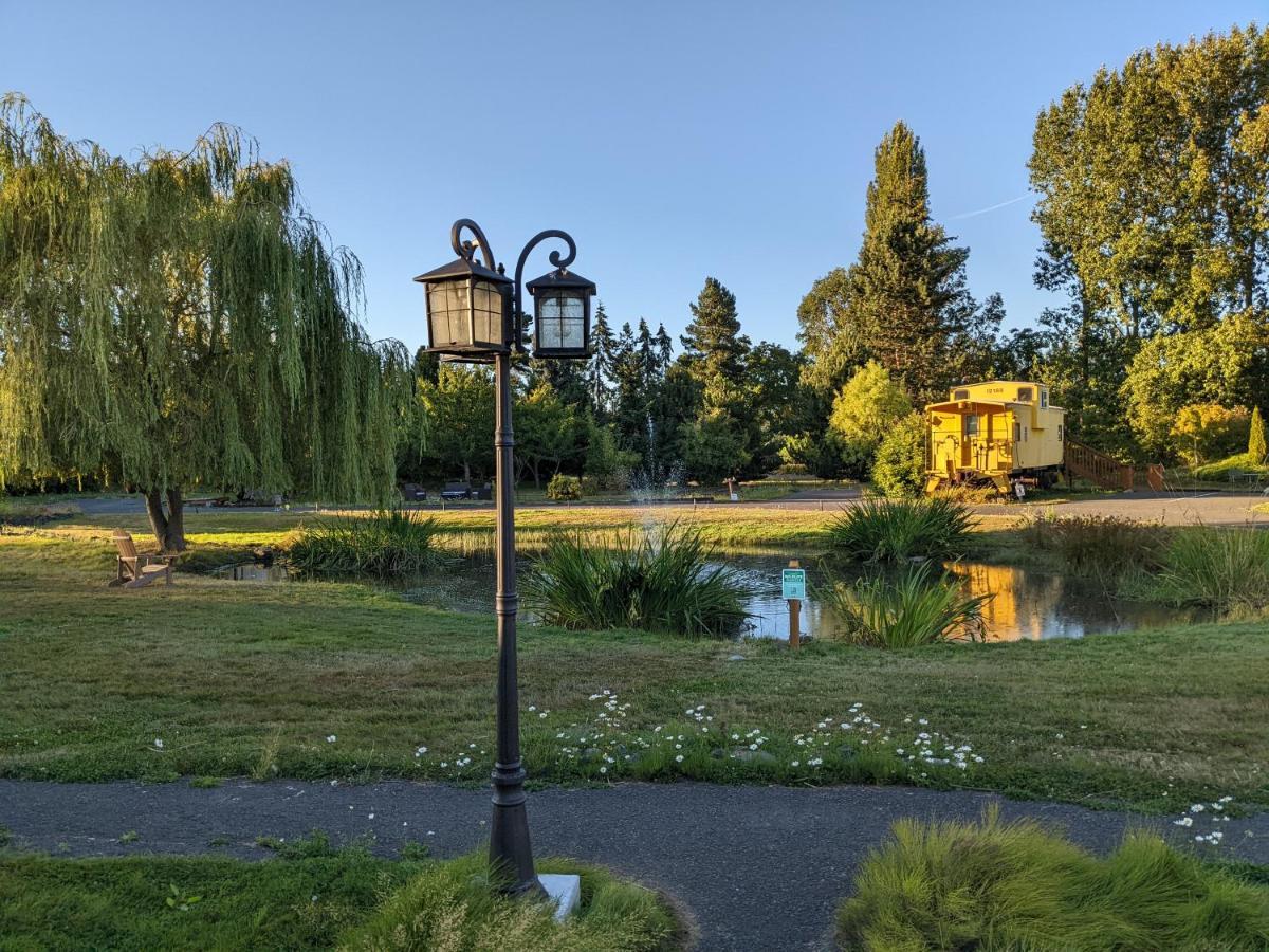 Olympic Railway Inn Sequim Exteriör bild