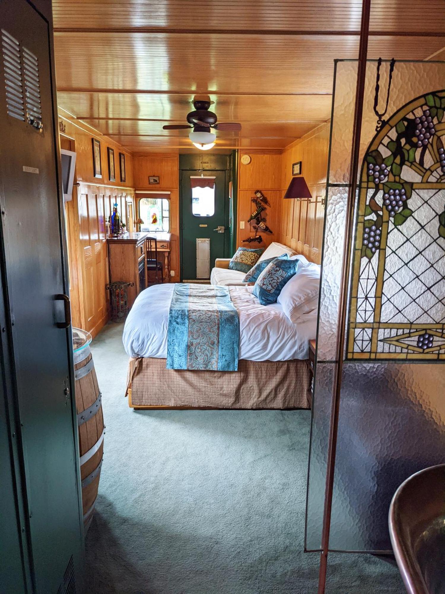Olympic Railway Inn Sequim Rum bild